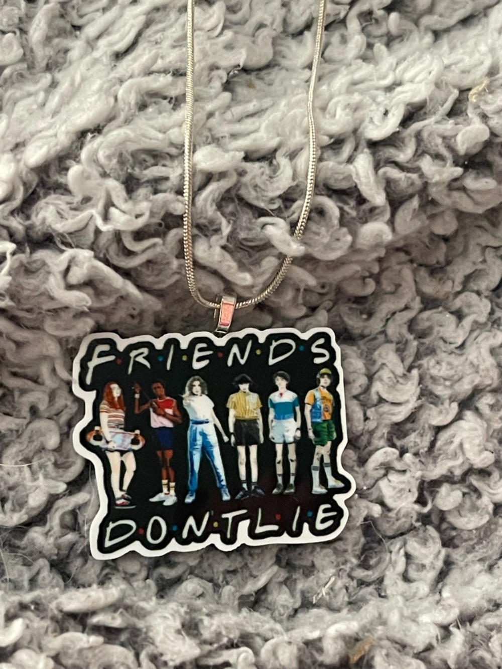 Silver Tone 'Friends Don't Lie' Graphic Pendant Necklace